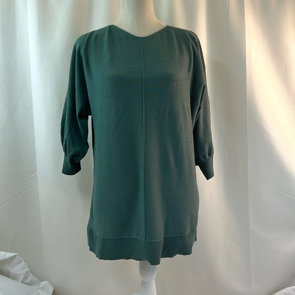 Max Studio Green Crew Neck Knit Sweater